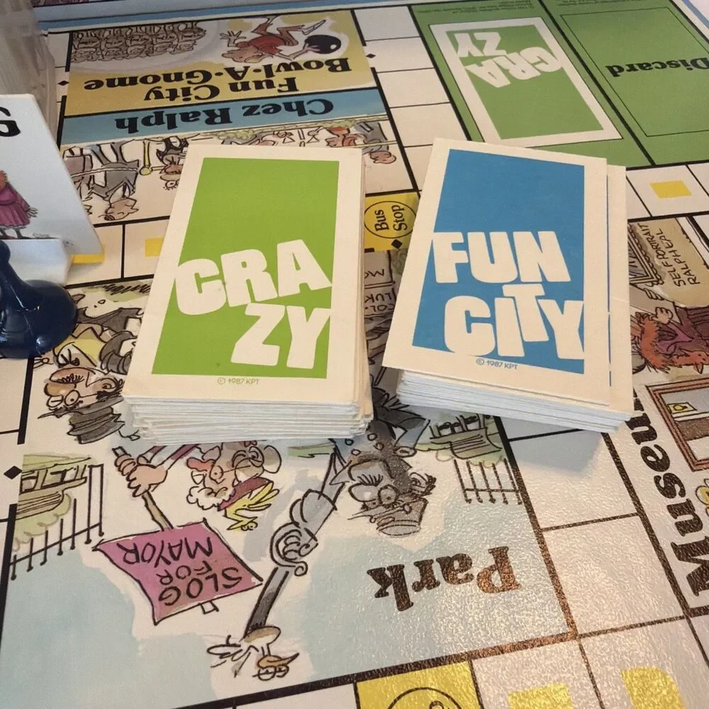 Parker Brothers Fun City Board Game Vintage 1987 Jack Davis Artwork Family Night